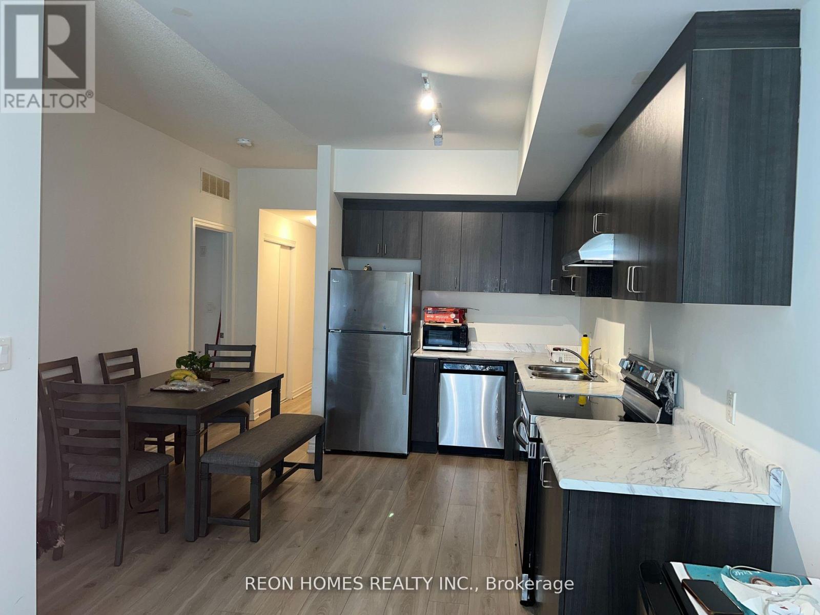 #c - 5 Falaise Road, Toronto, Ontario  M1E 0C5 - Photo 4 - E12692236