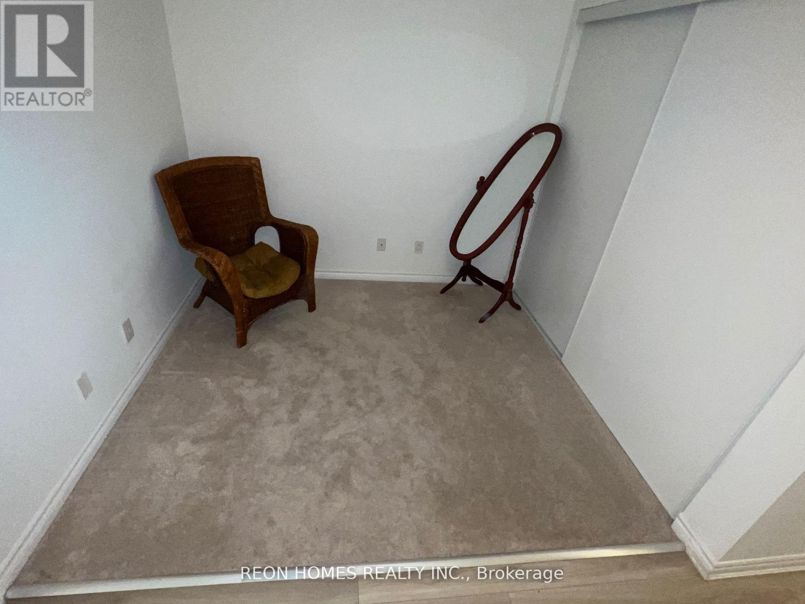 #c - 5 Falaise Road, Toronto, Ontario  M1E 0C5 - Photo 8 - E12692236