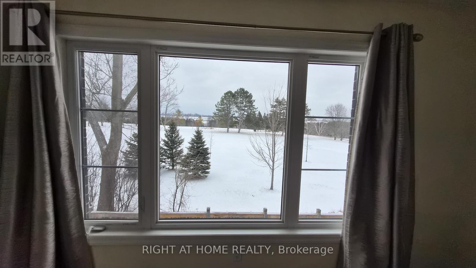 34 - 384 Arctic Red Drive, Oshawa, Ontario  L1L 0M5 - Photo 4 - E12692256