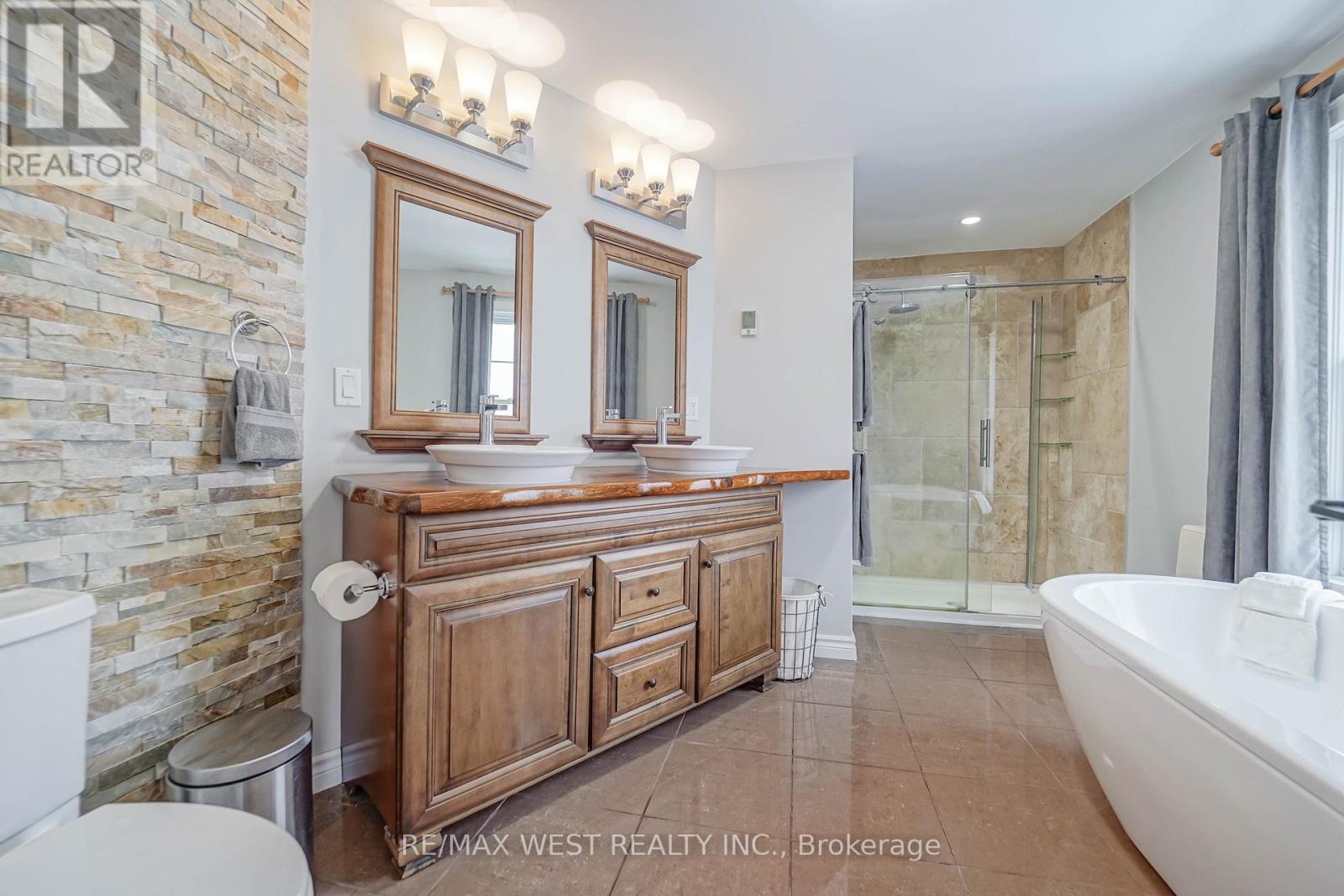 9695 Duffs Road, Whitby, Ontario  L0B 1A0 - Photo 12 - E12692276