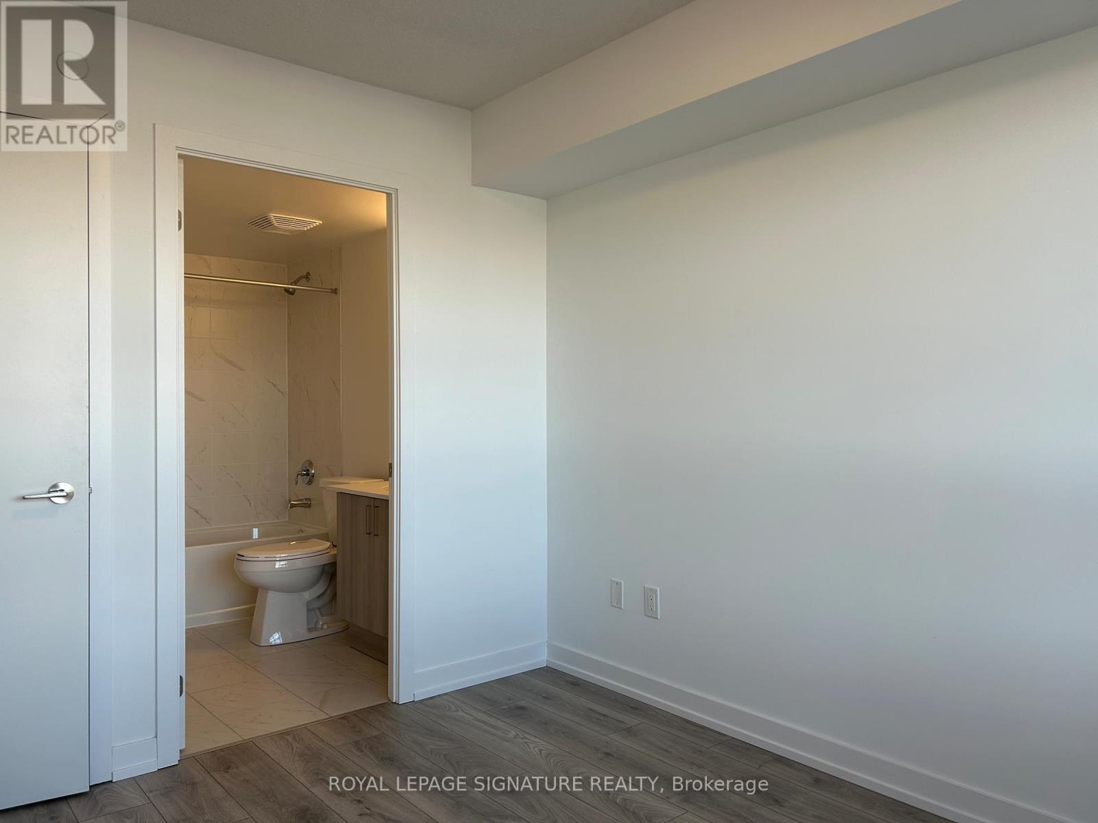 301 - 1455 Celebration Drive, Pickering, Ontario  L1W 1L8 - Photo 17 - E12692278