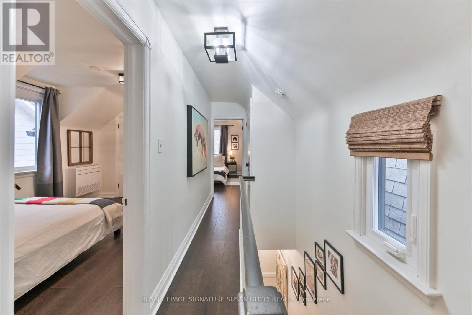 257 Lumsden Avenue, Toronto, Ontario  M4C 2K7 - Photo 17 - E12692338