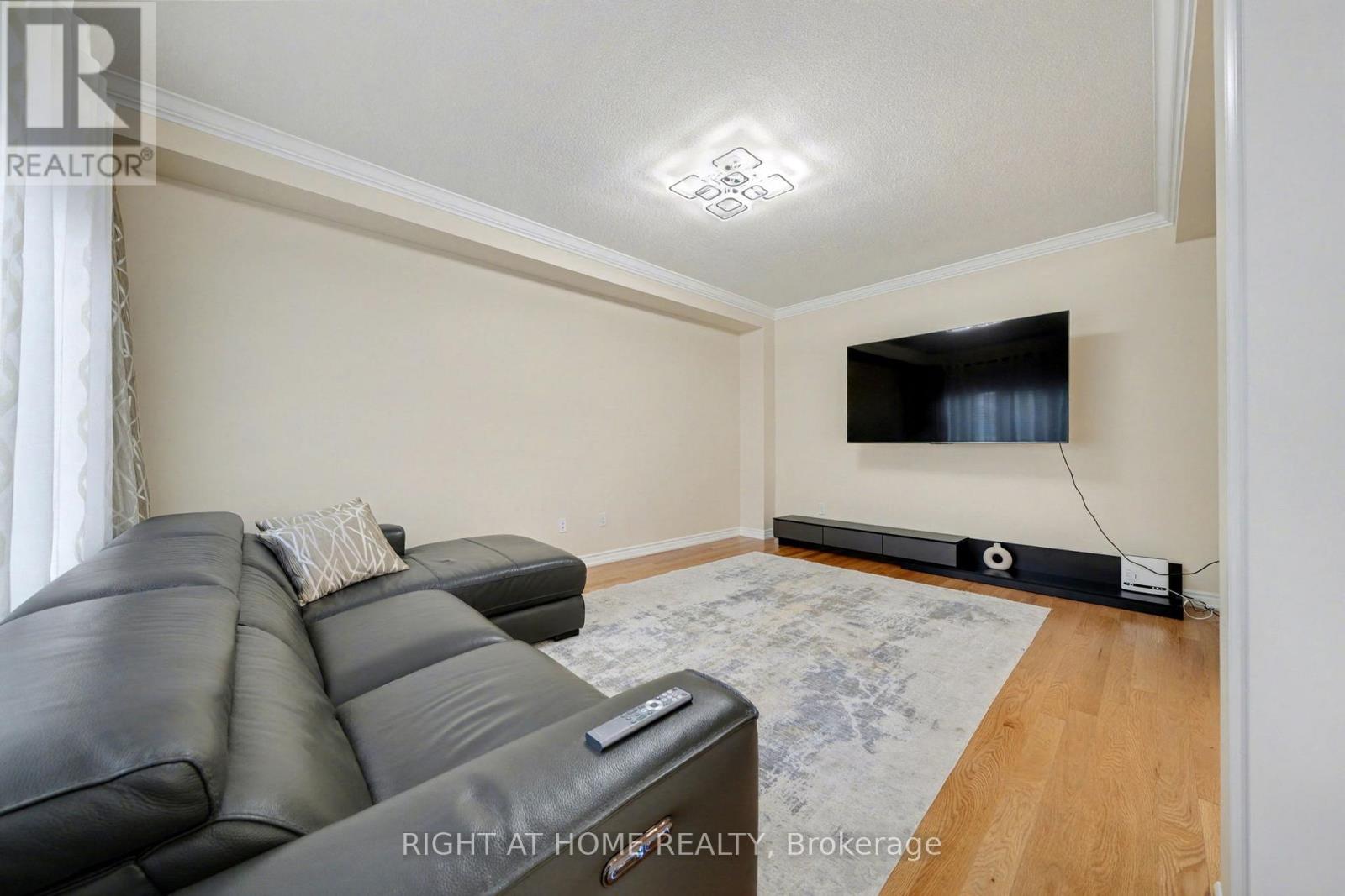 1016 Wickham Road, Innisfil, Ontario  L9S 0N5 - Photo 8 - N12692240