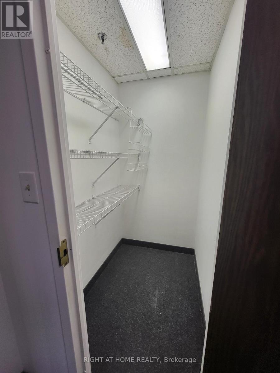 A - 110 Cidermill Avenue, Vaughan, Ontario  L4K 4L9 - Photo 6 - N12692248