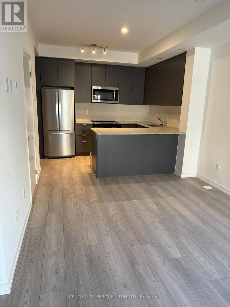 23 - 17 Lytham Green Circle, Newmarket, Ontario  L3Y 0H4 - Photo 1 - N12692264