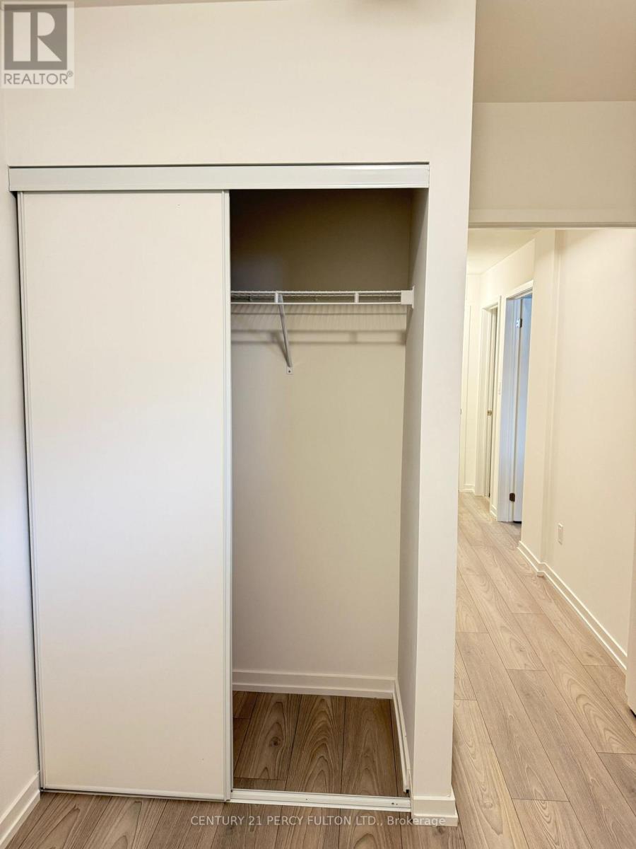 23 - 17 Lytham Green Circle, Newmarket, Ontario  L3Y 0H4 - Photo 11 - N12692264