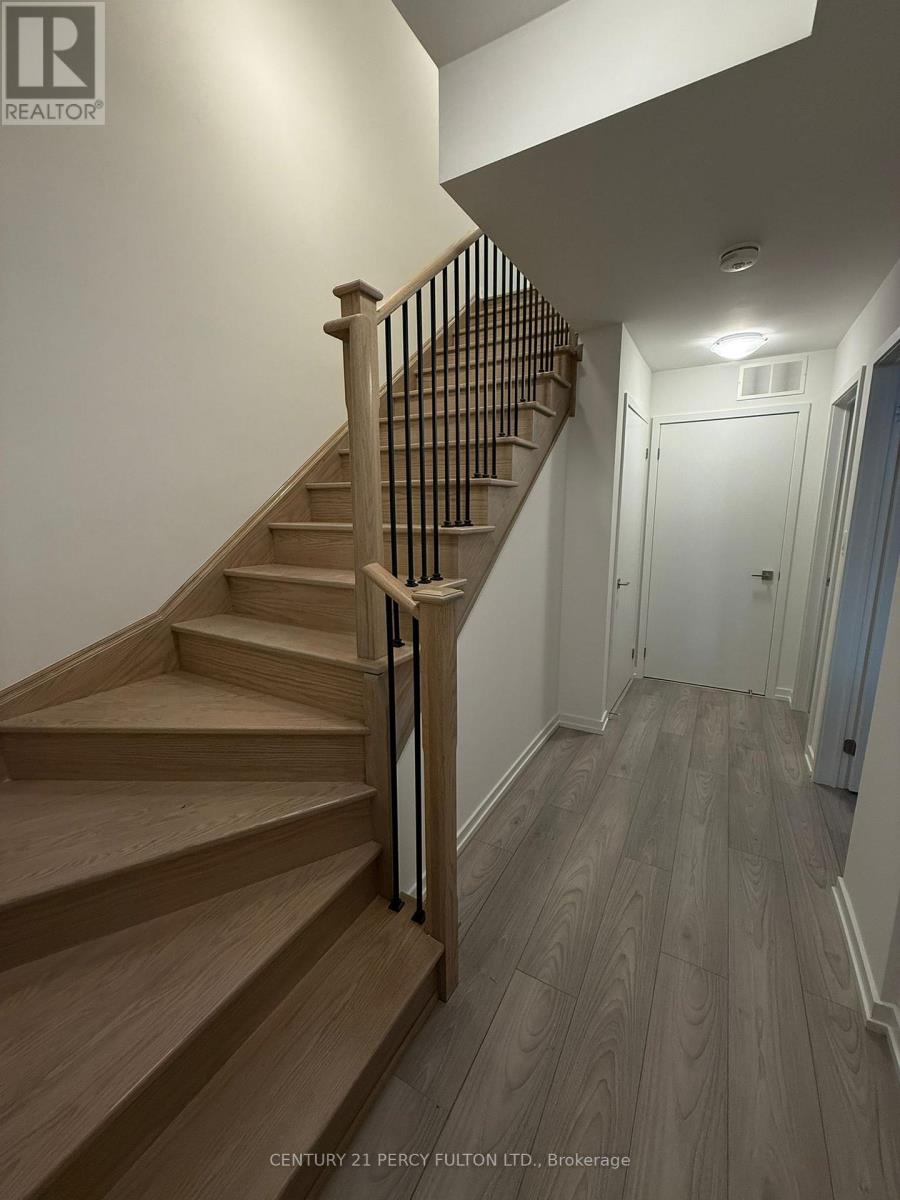 23 - 17 Lytham Green Circle, Newmarket, Ontario  L3Y 0H4 - Photo 7 - N12692264