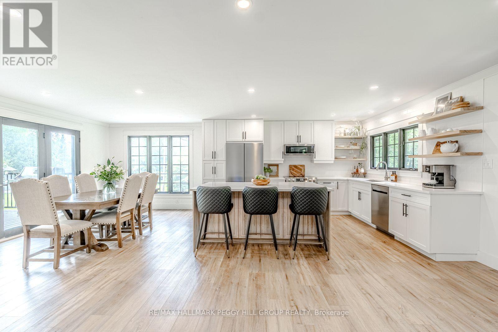 2764 Fairgrounds Road, Severn, Ontario  L3V 0Y2 - Photo 3 - S12692288