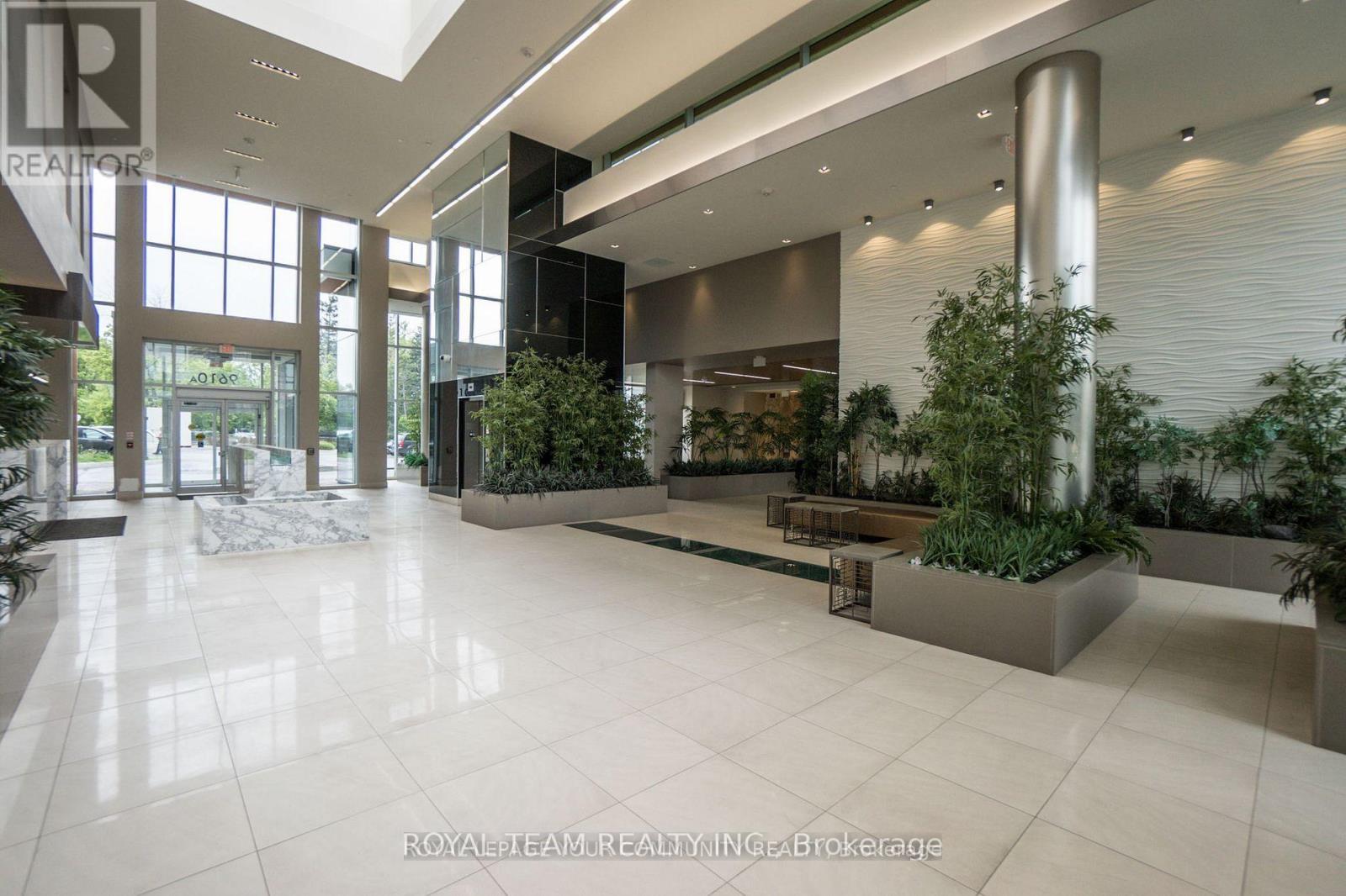 1108 - 9600 Yonge Street, Richmond Hill, Ontario  L4C 1V6 - Photo 17 - N12677366