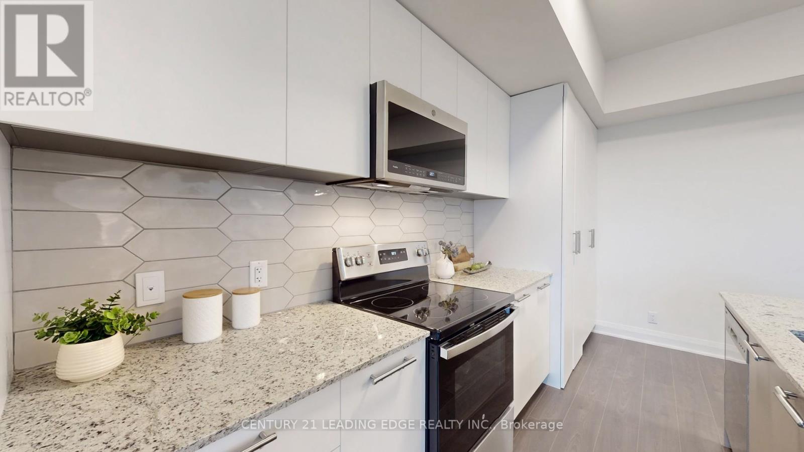 Ph19 - 101 Cathedral High Street, Markham, Ontario  L6C 0P1 - Photo 14 - N12688192