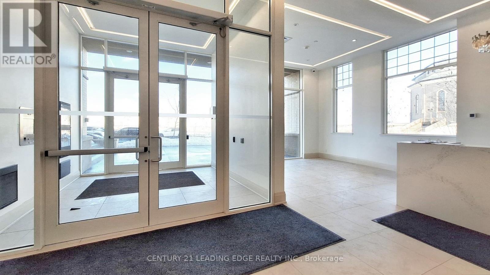 Ph19 - 101 Cathedral High Street, Markham, Ontario  L6C 0P1 - Photo 5 - N12688192