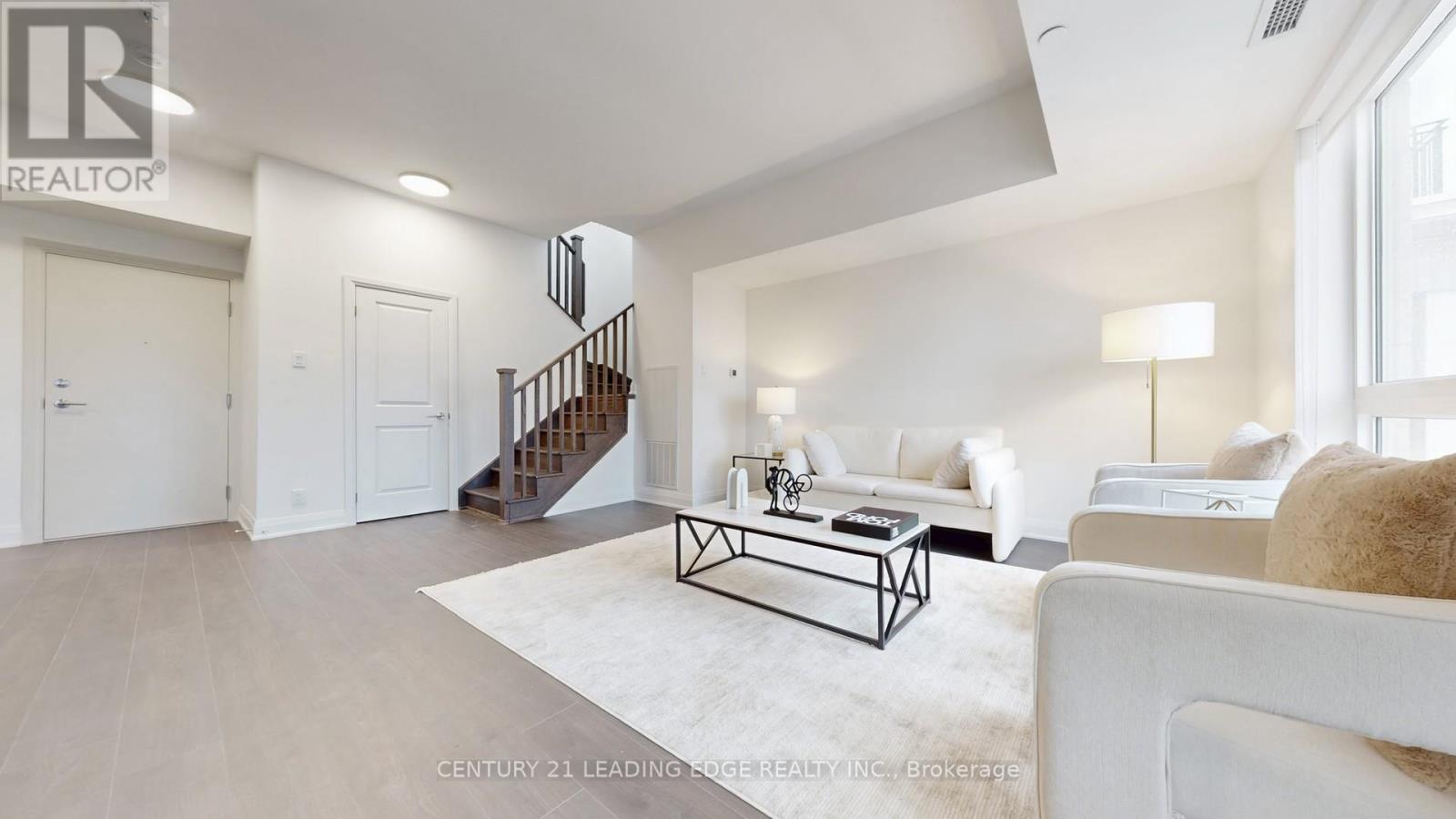 Ph19 - 101 Cathedral High Street, Markham, Ontario  L6C 0P1 - Photo 9 - N12688192