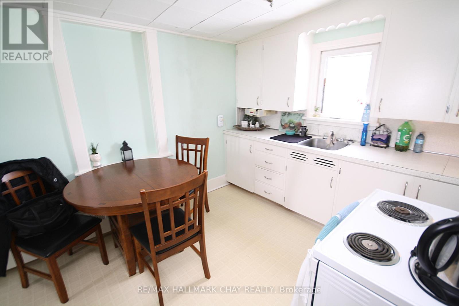 12 Shaw Street, Springwater, Ontario  L0L 1P0 - Photo 10 - S12632648