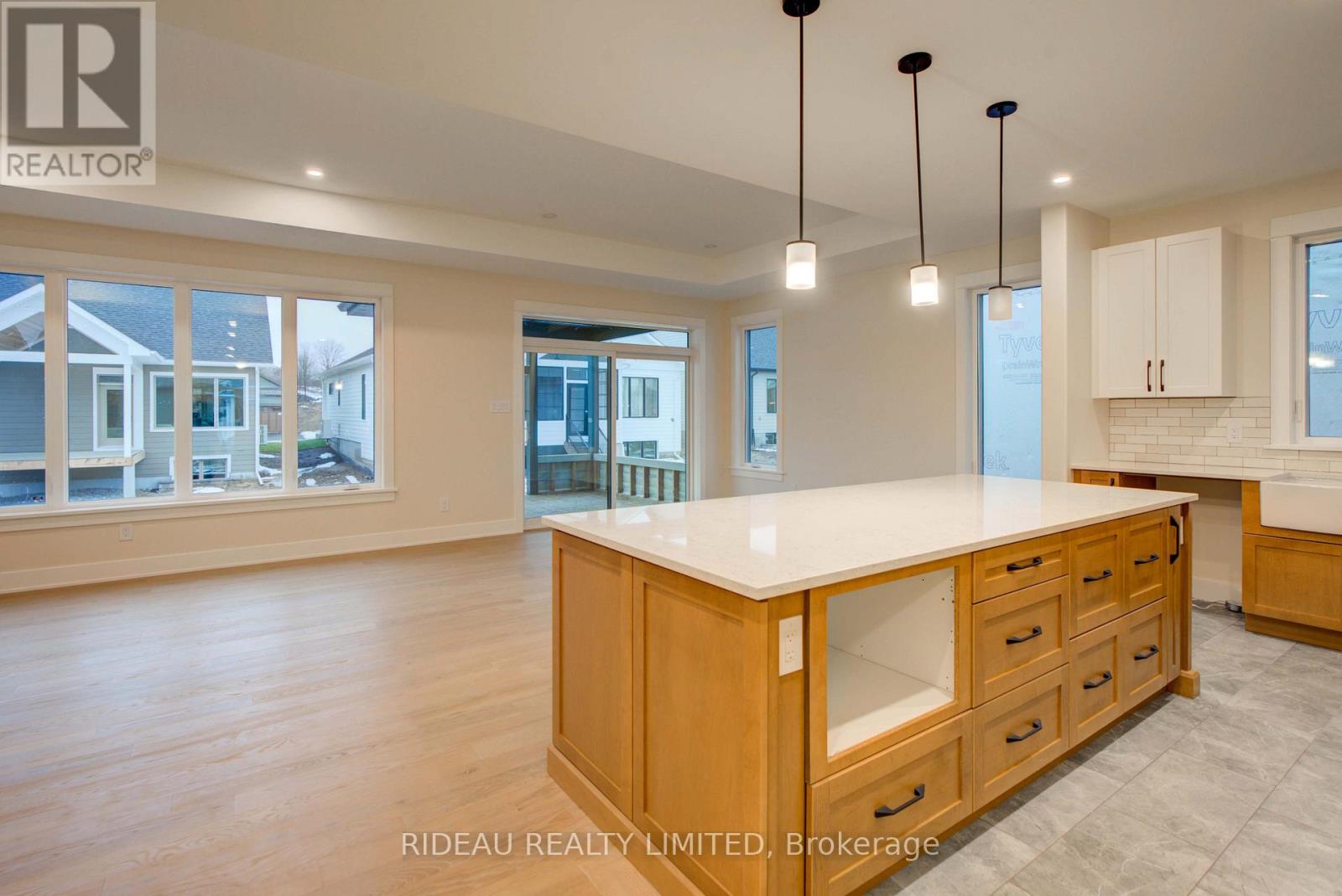 138 Shelter Cove Drive, Westport, Ontario  K0G 1X0 - Photo 5 - X12314924