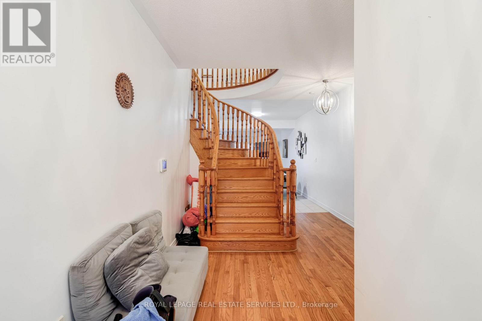 1337 Kestell Boulevard, Oakville, Ontario  L6H 0C8 - Photo 8 - W12692162