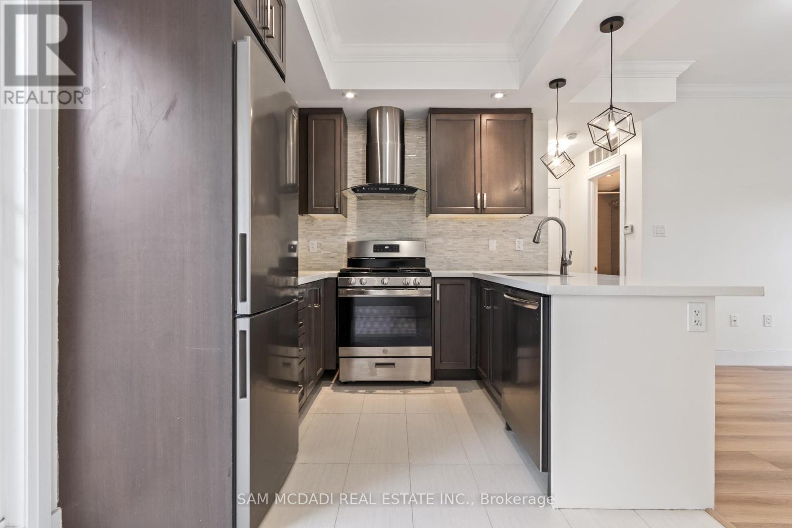 23 - 3083 Cawthra Road, Mississauga, Ontario  L5A 2X4 - Photo 16 - W12692166