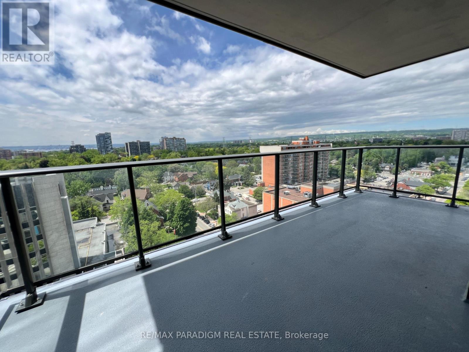 1207 - 2007 James Street, Burlington, Ontario  L7R 0G7 - Photo 16 - W12692182