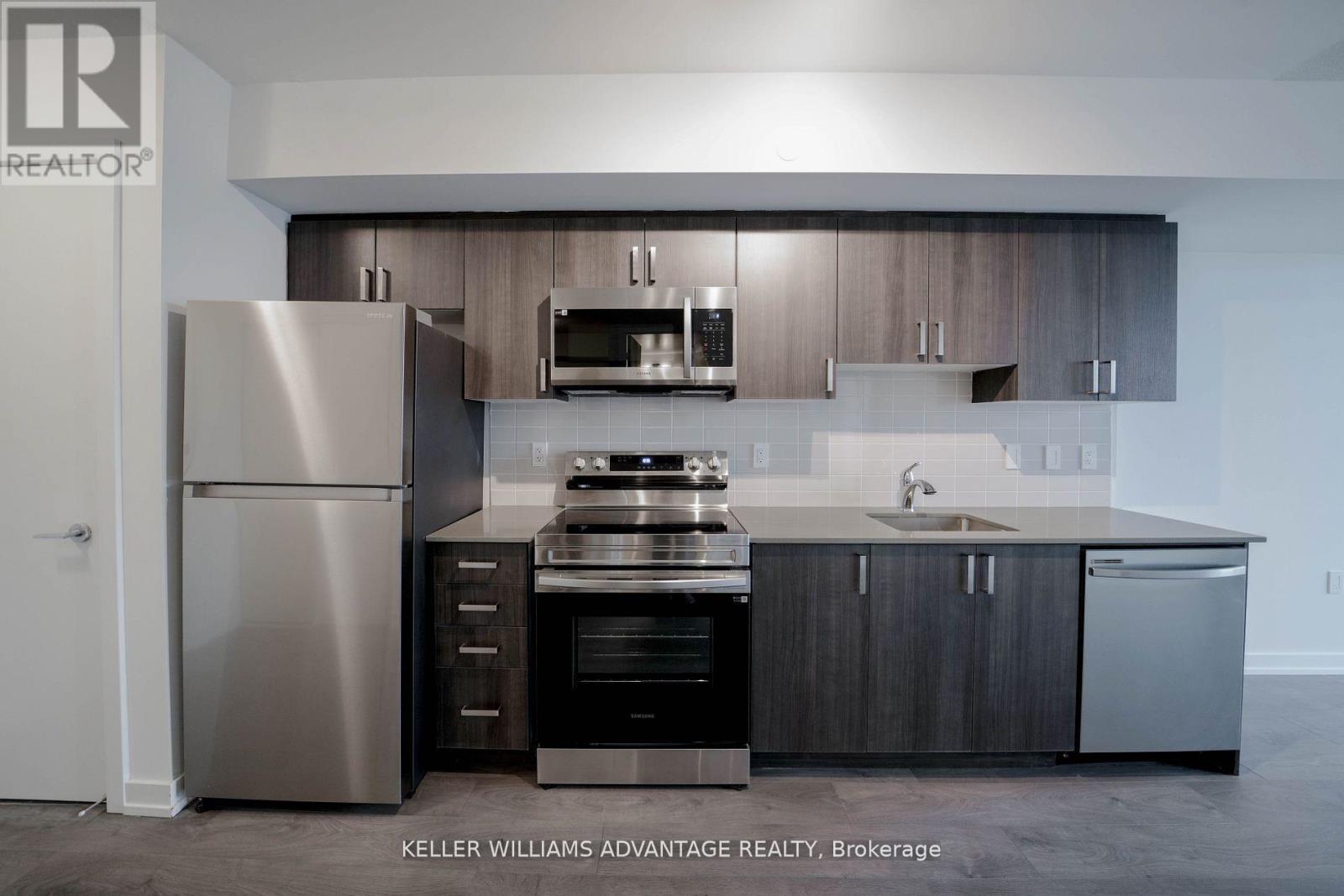 415 - 556 Marlee Avenue, Toronto, Ontario  M6B 3J3 - Photo 2 - W12692238