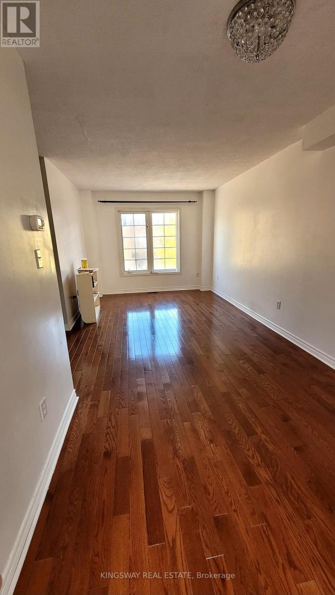 38 - 2 Clay Brick Court, Brampton, Ontario  L6V 4M7 - Photo 2 - W12692322