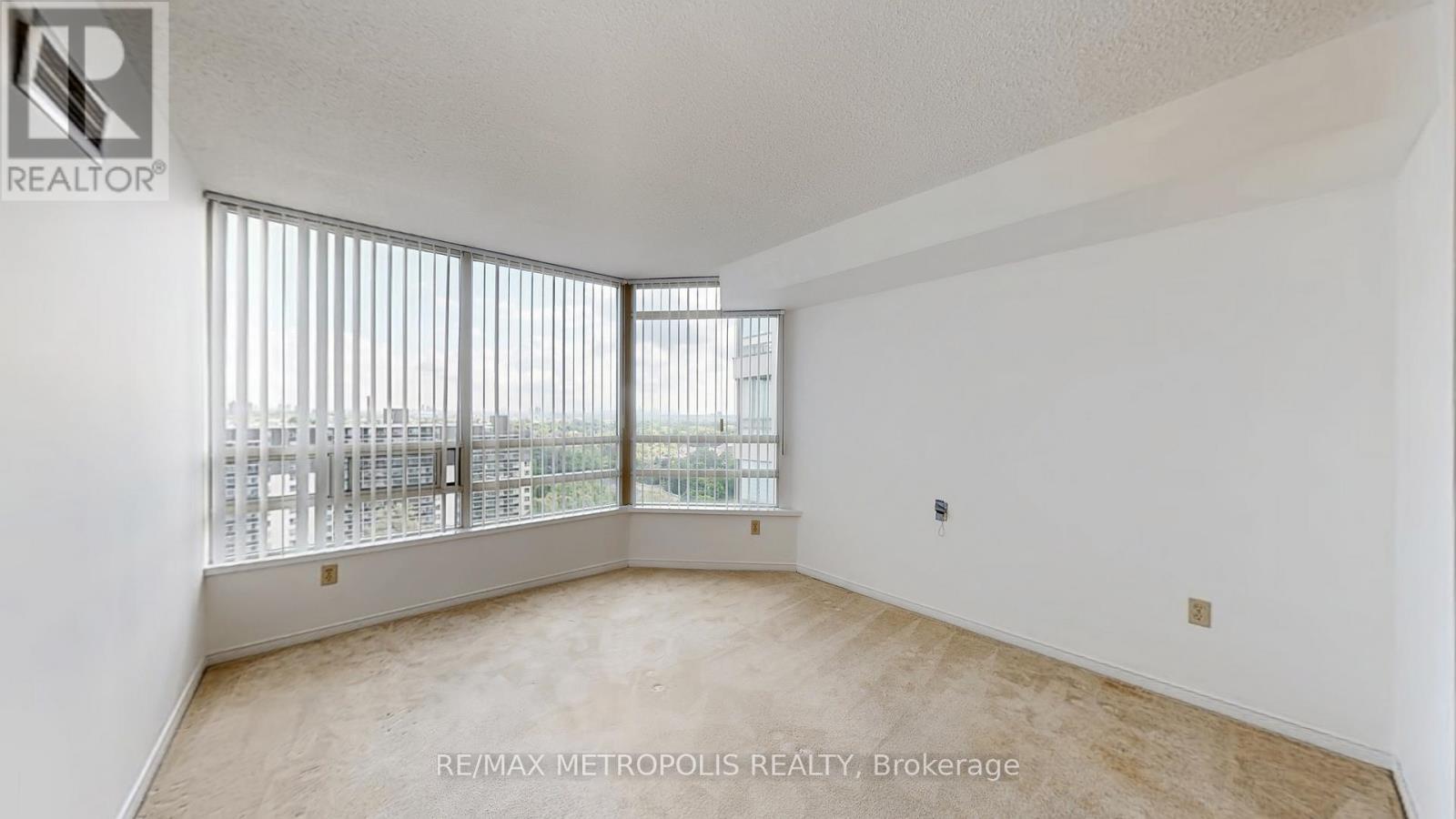 1609 - 75 King Street E, Mississauga, Ontario  L5A 4G5 - Photo 16 - W12692328