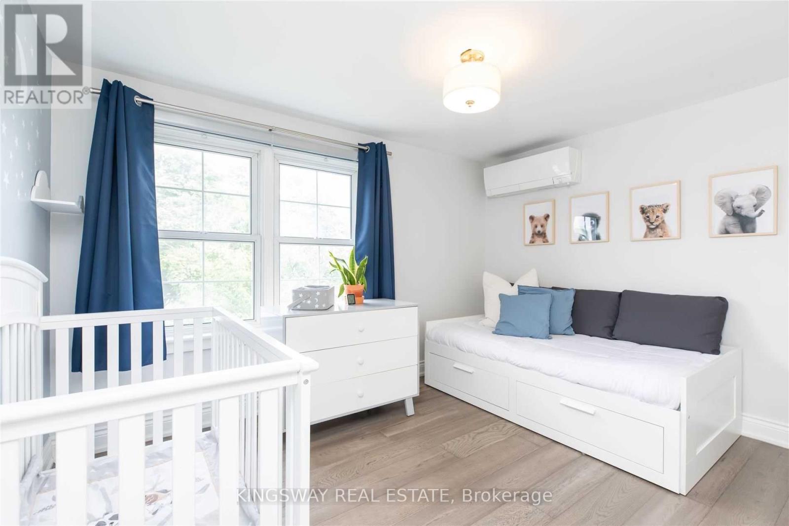 2594 Bromsgrove Road, Mississauga, Ontario  L5J 1M2 - Photo 14 - W12692356