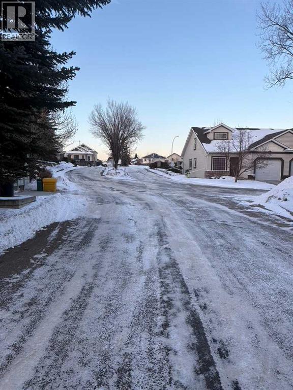 147 Somervale Park Sw, Calgary, Alberta  T2Y 3J4 - Photo 45 - A2276473