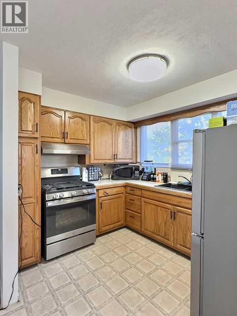 800 Connaught Drive, Jasper, Alberta  T0E 1E0 - Photo 24 - A2252150