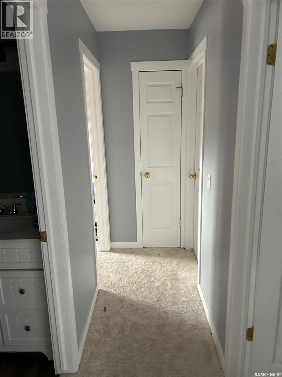 3827 Britannia Place E, Regina, Saskatchewan  S4V 2Z6 - Photo 7 - SK026621