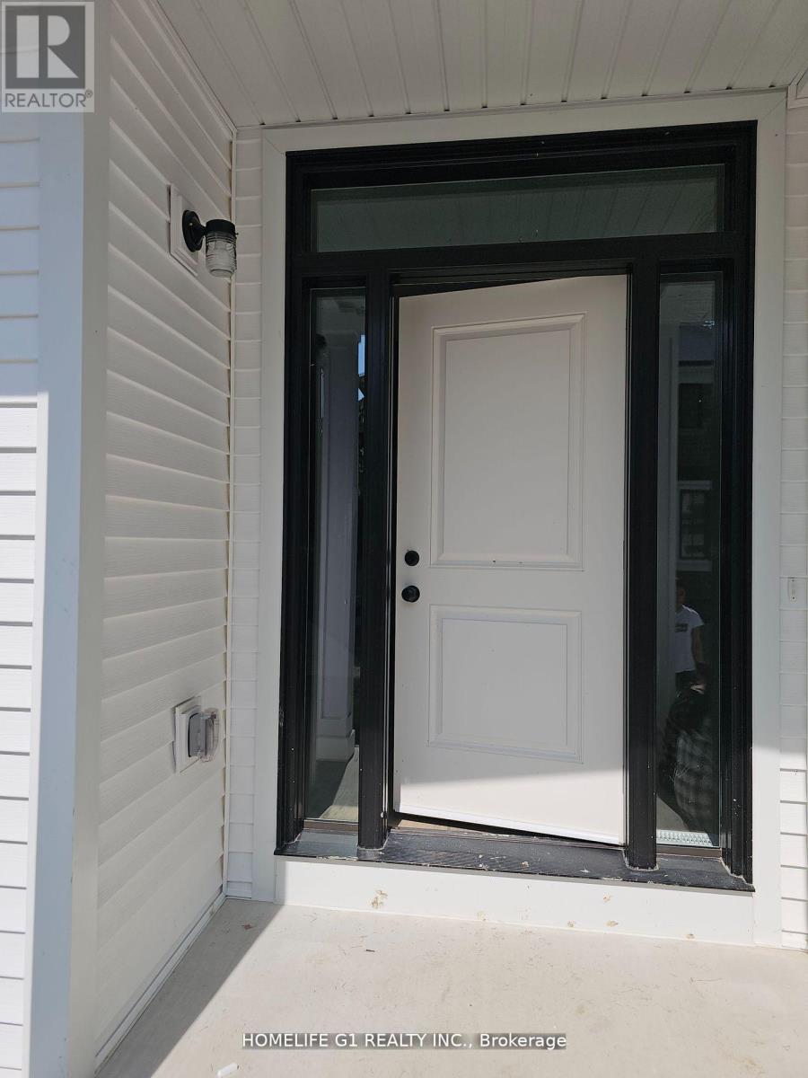 17 - 17 Shamrock Common, St. Catharines, Ontario  L2S 0G7 - Photo 2 - X12692252