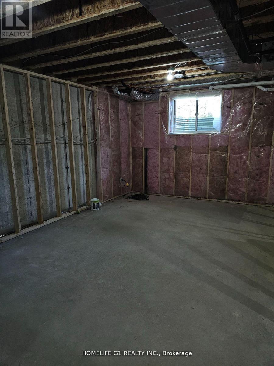 17 - 17 Shamrock Common, St. Catharines, Ontario  L2S 0G7 - Photo 9 - X12692252