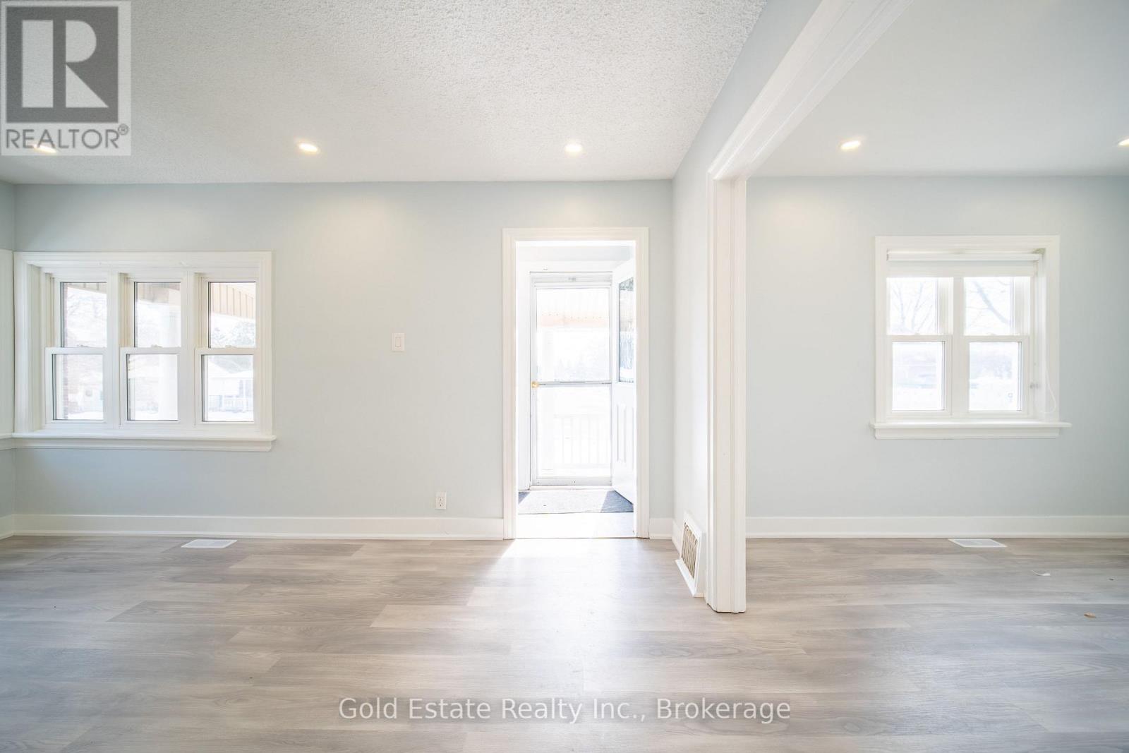 10 Monroe Street N, Cambridge, Ontario  N1R 2C5 - Photo 25 - X12692370