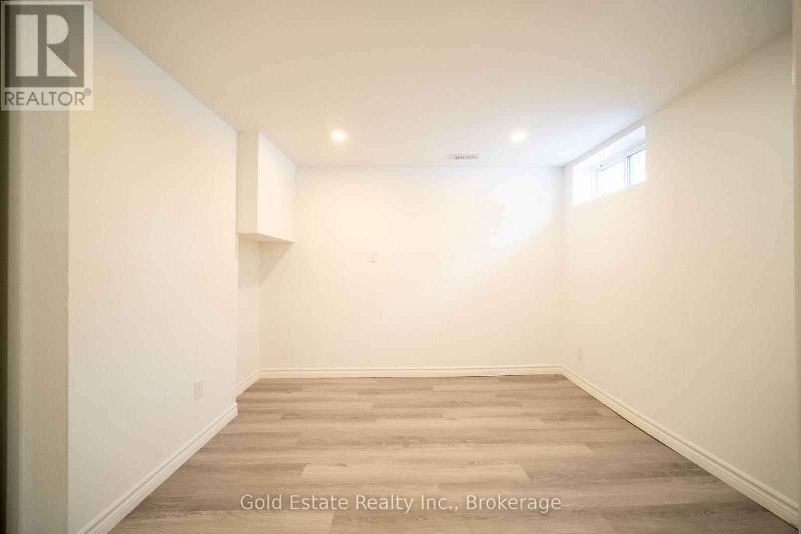 10 Monroe Street N, Cambridge, Ontario  N1R 2C5 - Photo 33 - X12692370