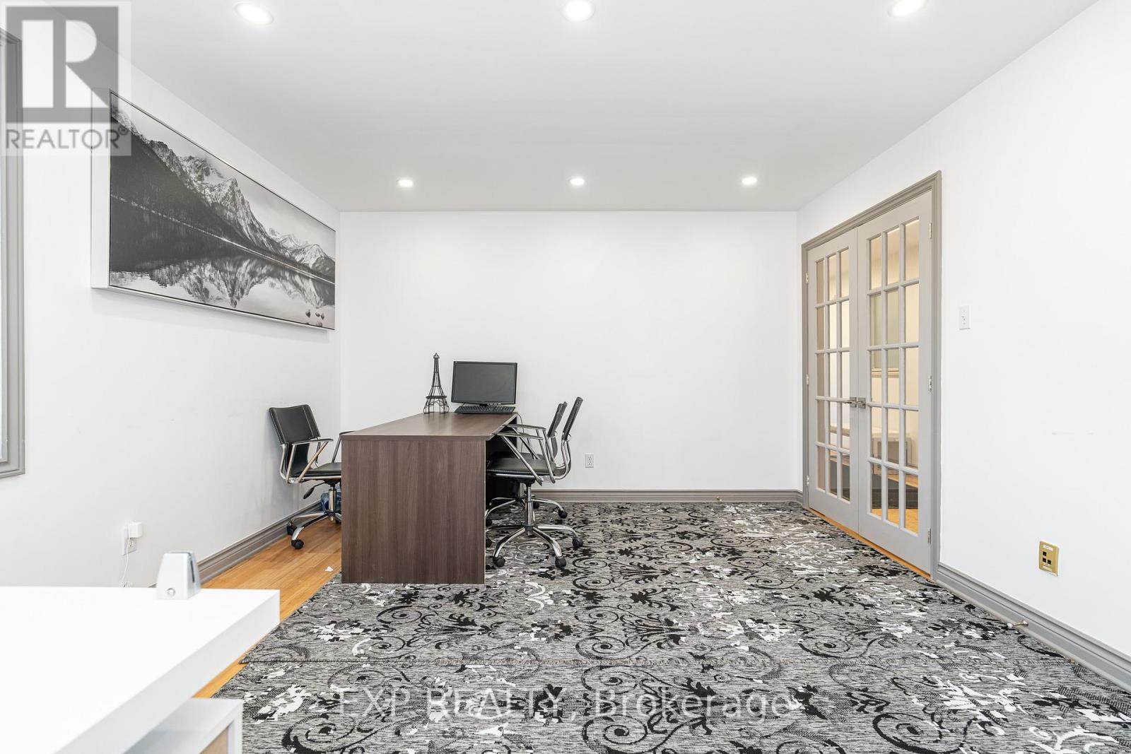 1415 Woodroffe Avenue, Ottawa, Ontario  K2G 1V9 - Photo 32 - X12457911