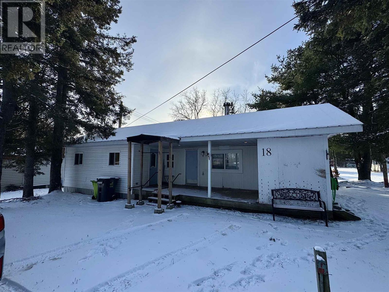 18 Fish Hatchery Rd, Sault Ste. Marie, Ontario  P6A 6J8 - Photo 2 - SM253418