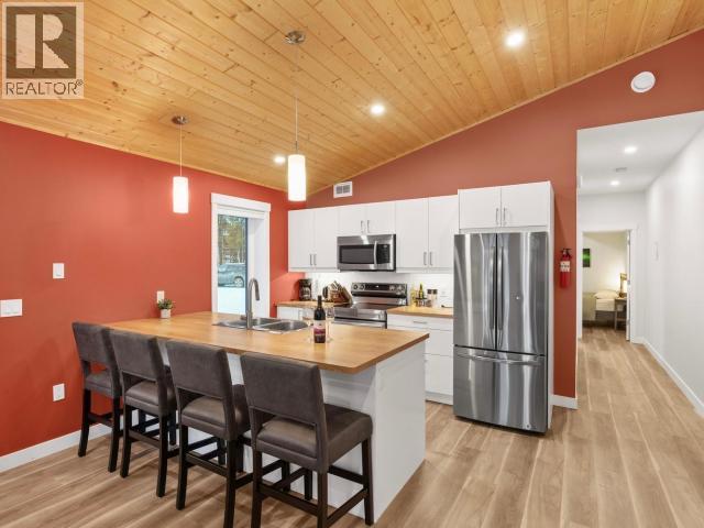 34 Takhini Meadows Drive, Whitehorse North, Yukon  Y1A 7A2 - Photo 39 - 17030