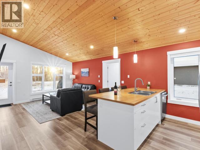 34 Takhini Meadows Drive, Whitehorse North, Yukon  Y1A 7A2 - Photo 34 - 17030