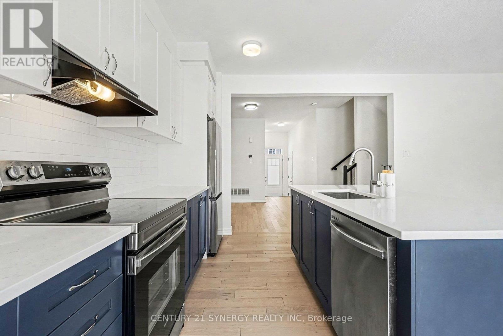 520 Flagstaff Drive, Ottawa, Ontario  K2J 3V5 - Photo 12 - X12692372