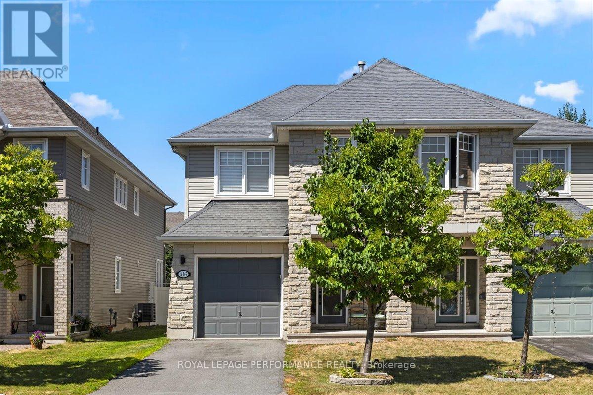 416 Rochefort Circle, Ottawa, Ontario  K4A 0M8 - Photo 2 - X12692376