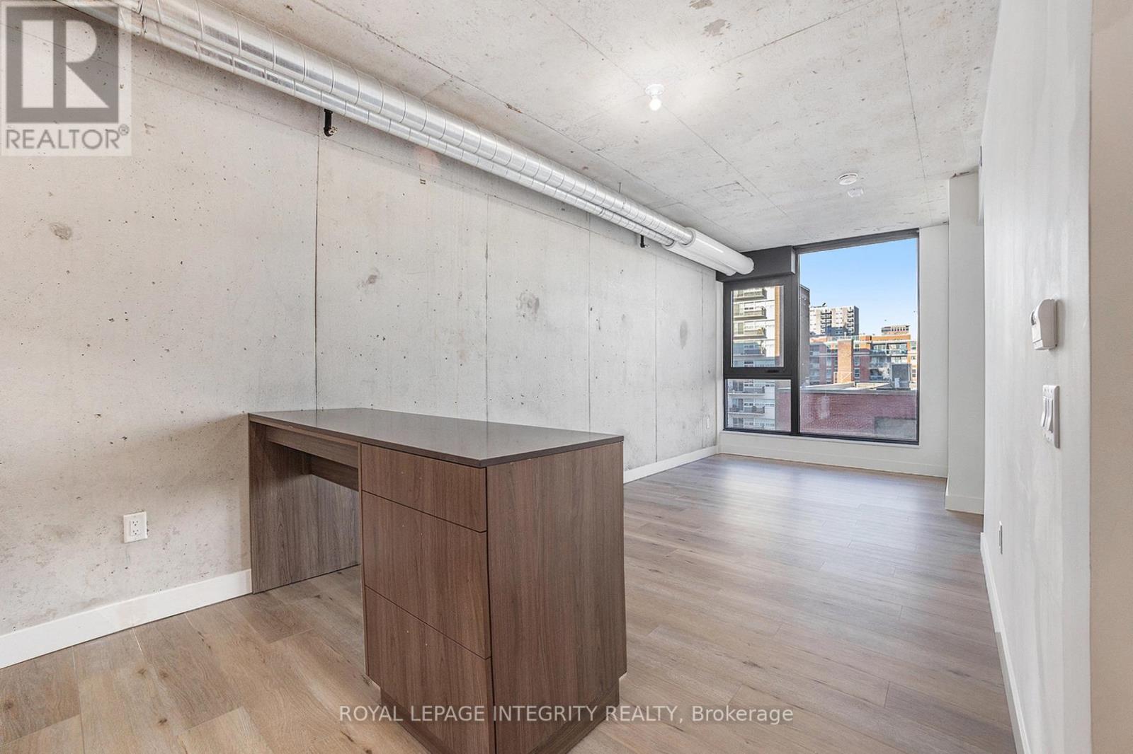 404 - 10 James Street, Ottawa, Ontario  K2P 1T2 - Photo 8 - X12692408