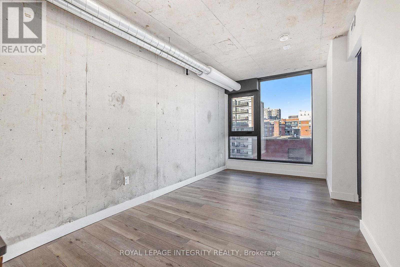 404 - 10 James Street, Ottawa, Ontario  K2P 1T2 - Photo 9 - X12692408