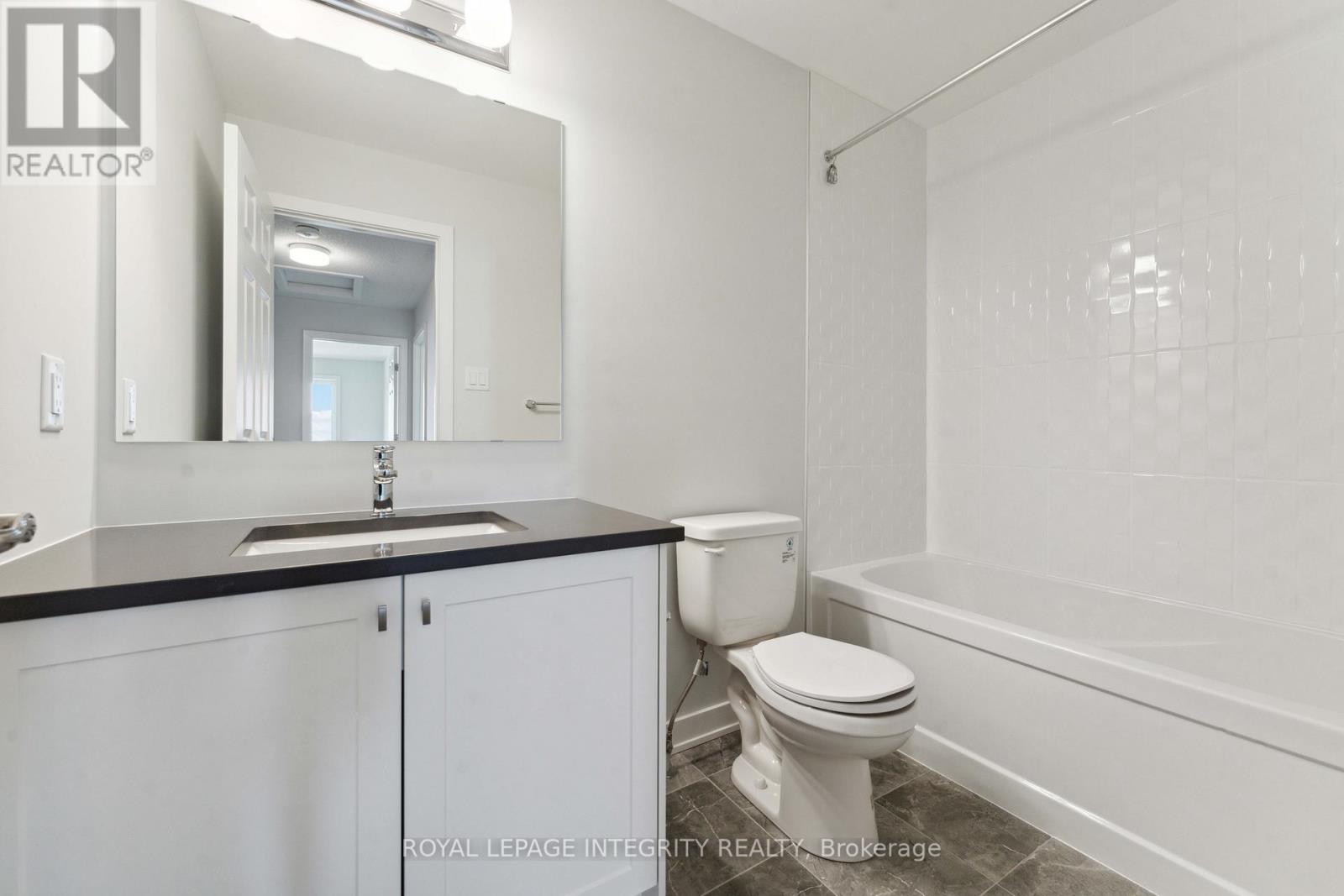 792 Kinstead Private, Ottawa, Ontario  K2S 3B3 - Photo 34 - X12692466