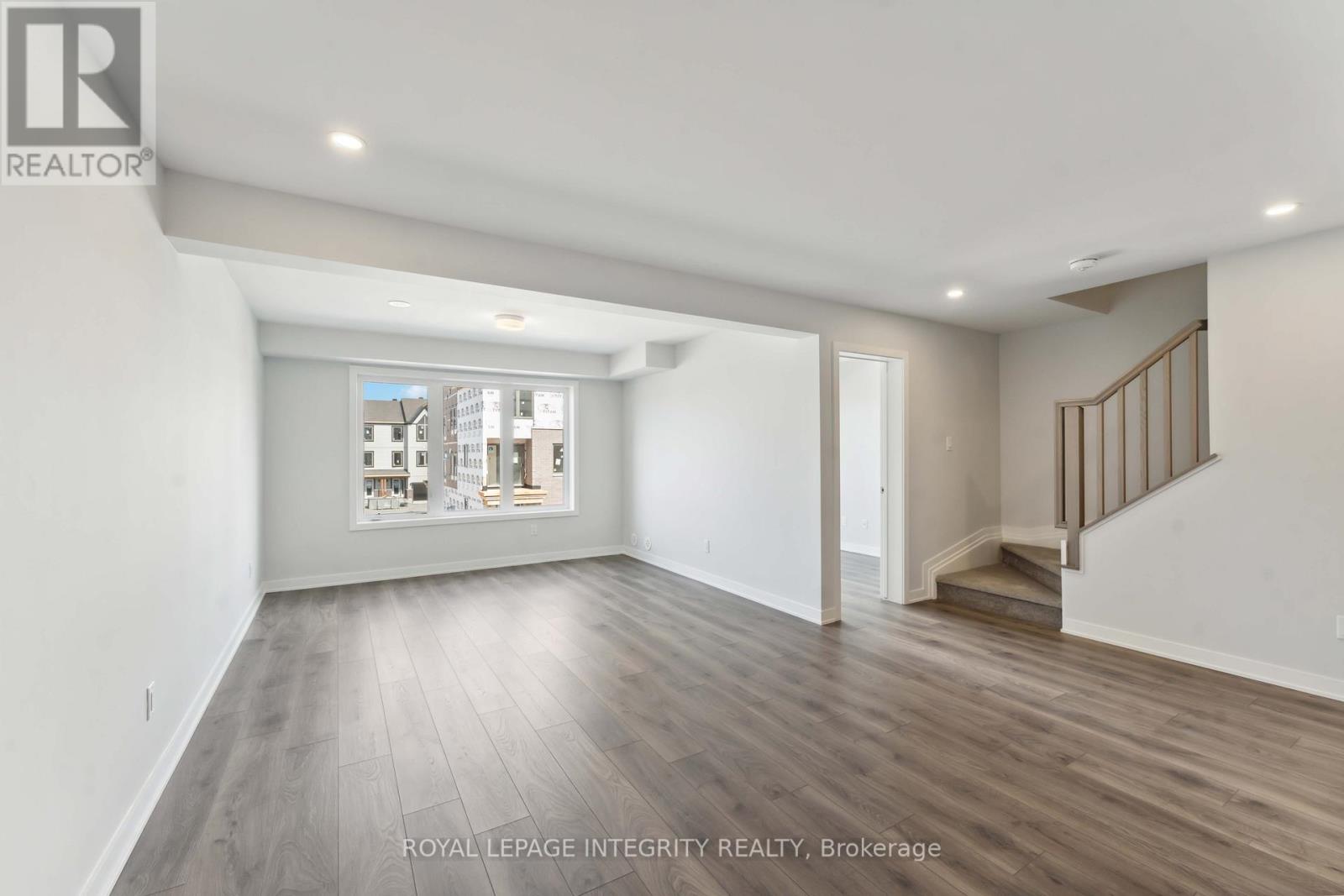 792 Kinstead Private, Ottawa, Ontario  K2S 3B3 - Photo 7 - X12692466