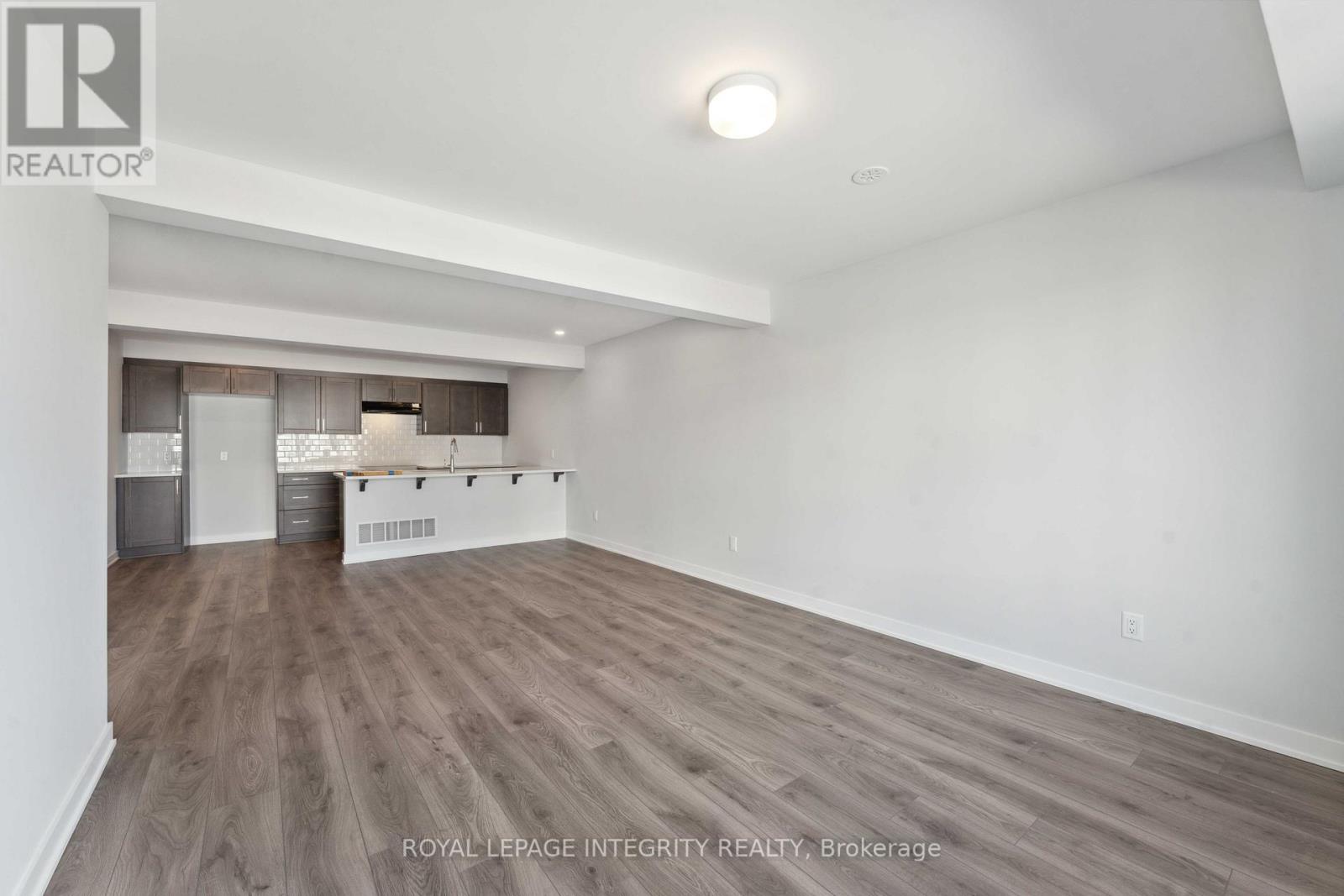 792 Kinstead Private, Ottawa, Ontario  K2S 3B3 - Photo 9 - X12692466