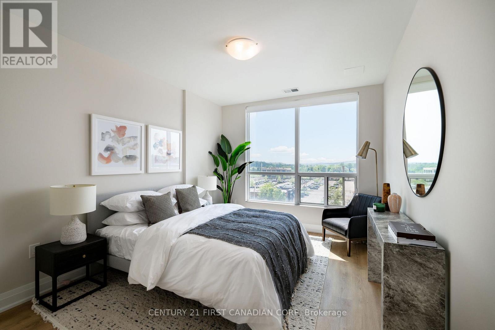 1303 - 4286 King Street, Kitchener, Ontario  N2P 2E9 - Photo 17 - X12692392