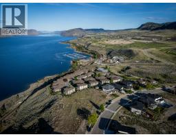 193 HOLLOWAY Drive, kamloops, British Columbia