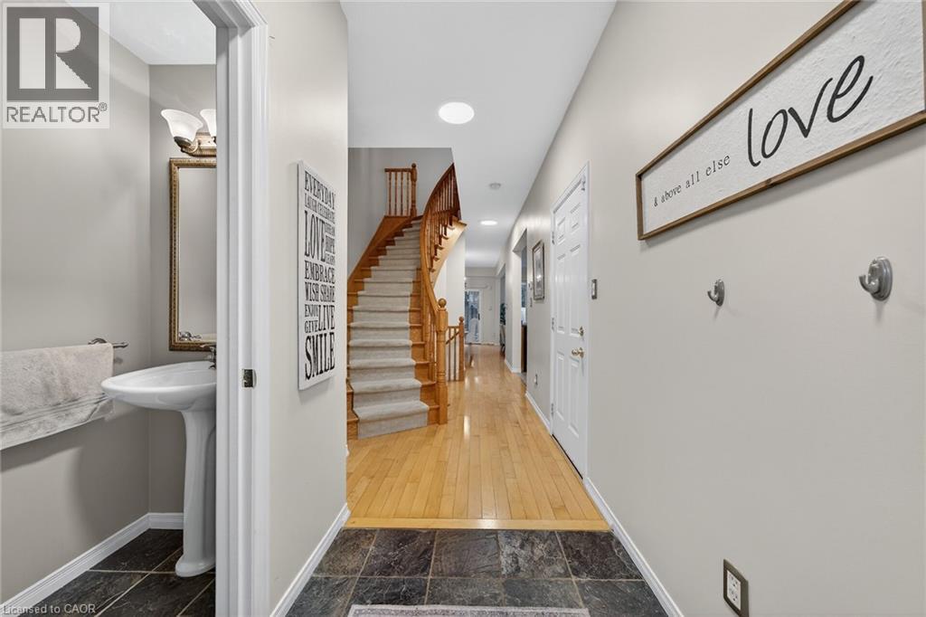 81 Valridge Drive Unit# 36, Ancaster, Ontario  L9G 5B6 - Photo 5 - 40798230