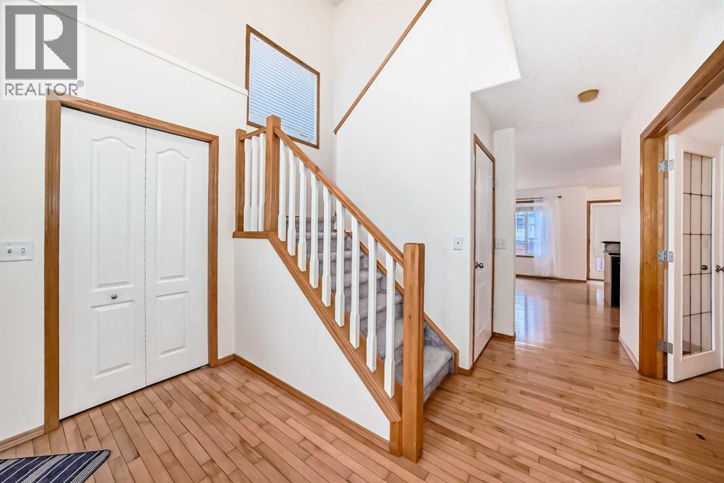 17 Royal Birkdale Crescent Nw, Calgary, Alberta  T3G 5R4 - Photo 15 - A2278941