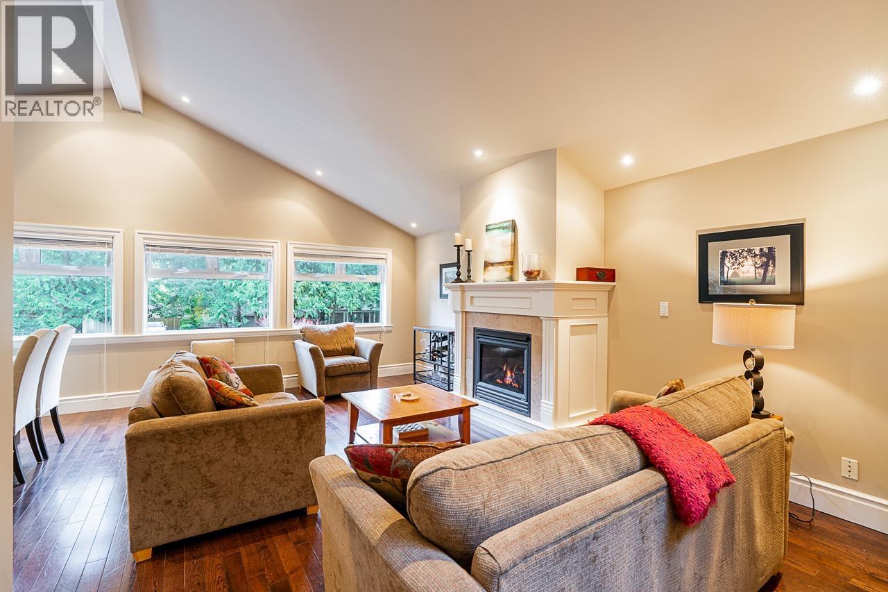 4640 Woodburn Road, West Vancouver, British Columbia  V7S 2W6 - Photo 4 - R3078985