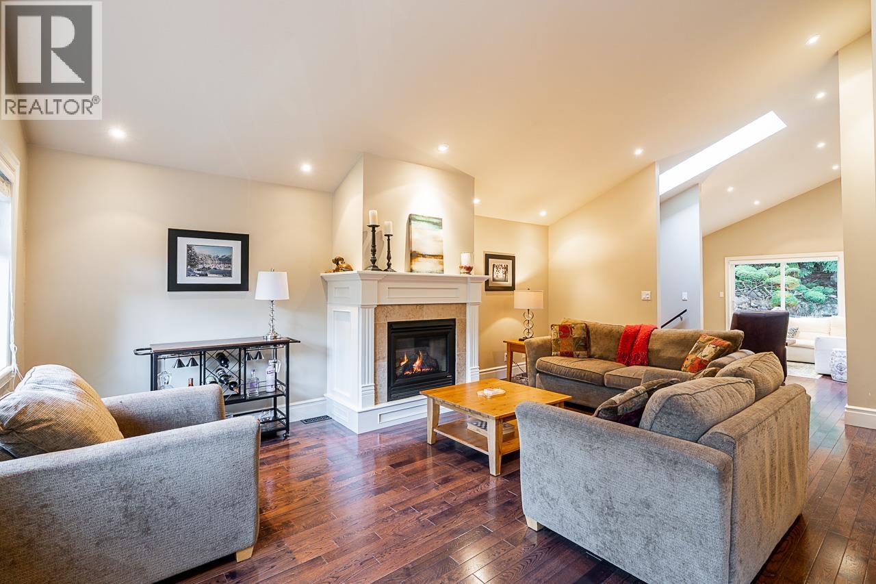 4640 Woodburn Road, West Vancouver, British Columbia  V7S 2W6 - Photo 5 - R3078985