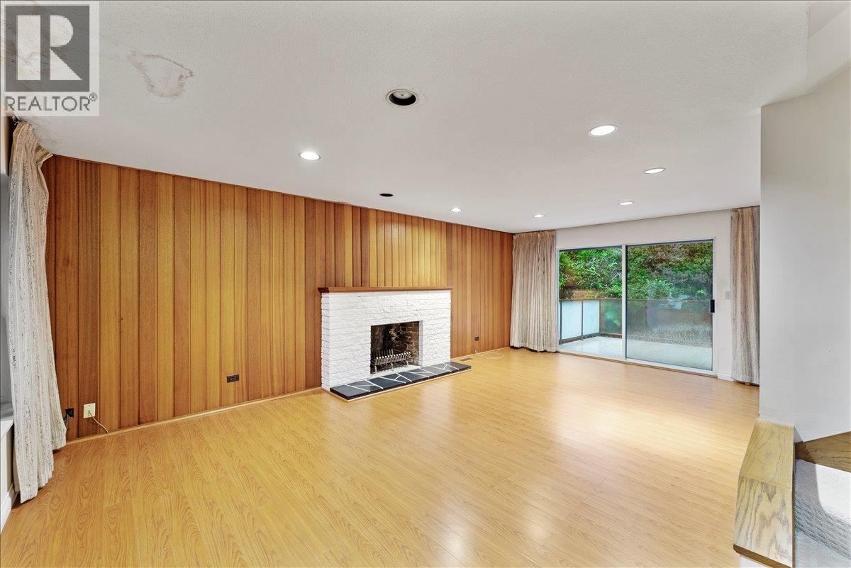 1064 Ruthina Avenue, North Vancouver, British Columbia V7R 2E6 - Photo 15 - R3079020